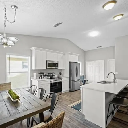 Retreat With Heated Pool In A Serene Community Kissimmee Exterior photo