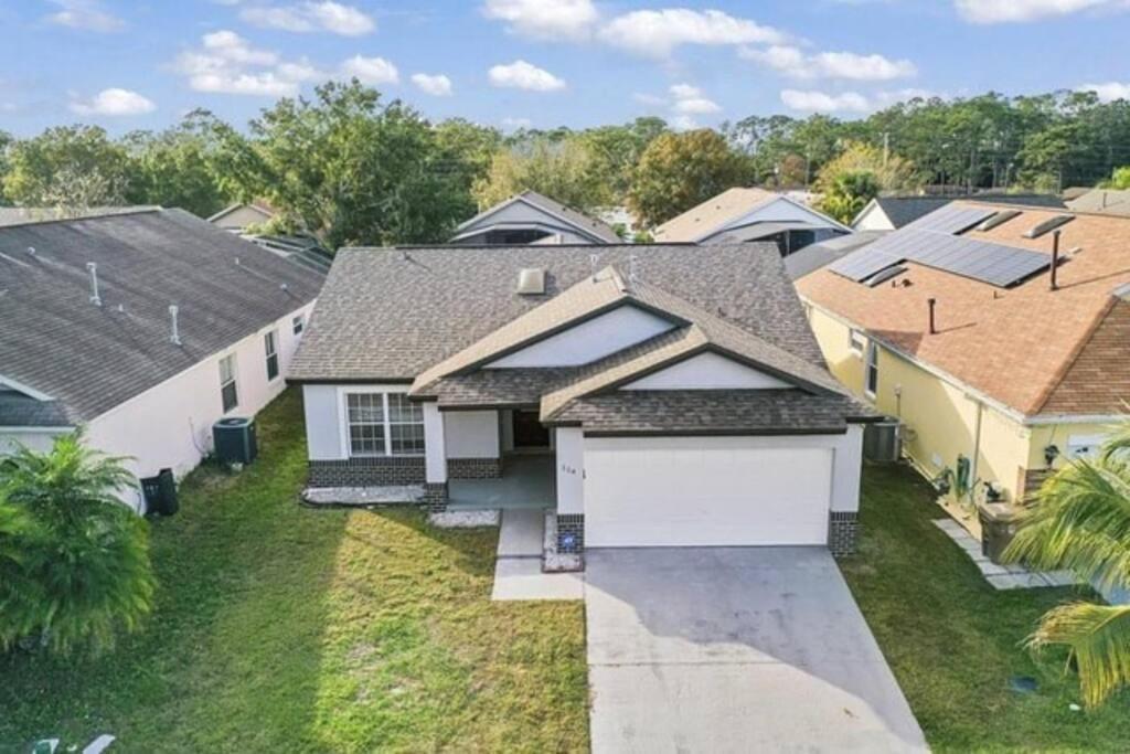 Holiday home Retreat With Heated Pool In A Serene Community Kissimmee